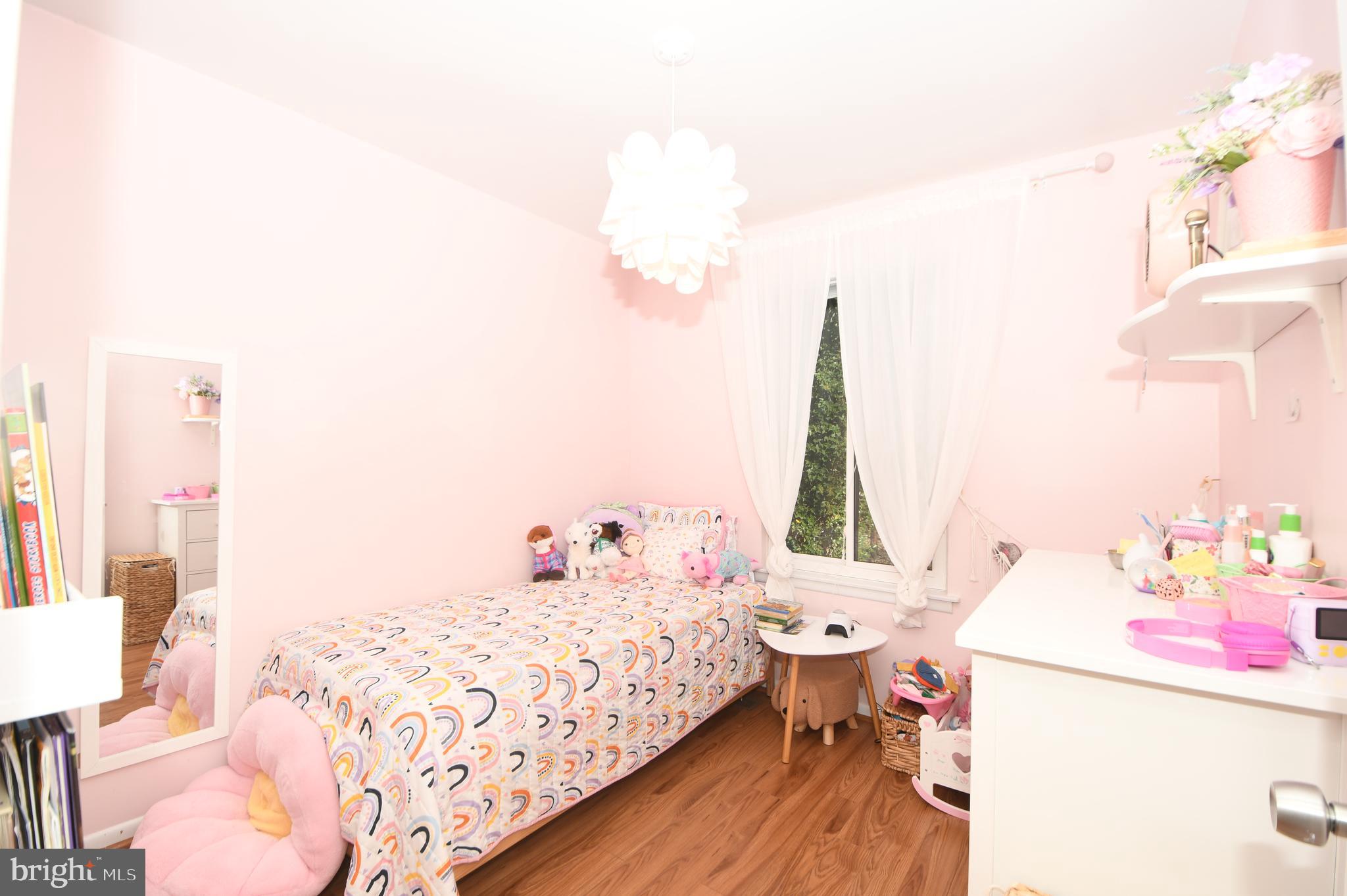 REDLAND STATION TH - Residential Lease