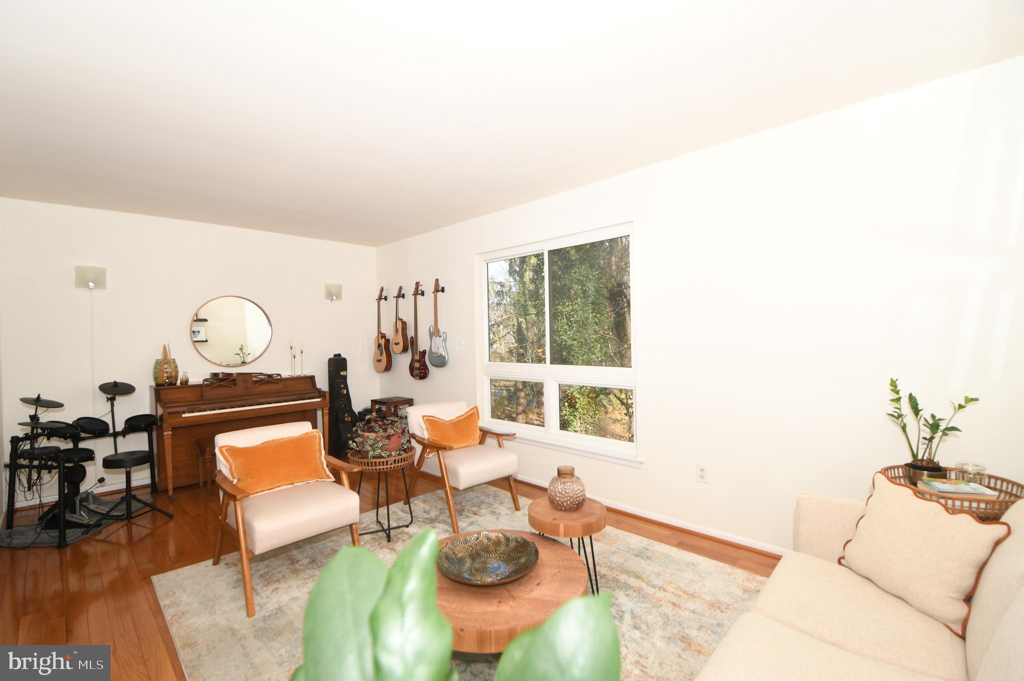 REDLAND STATION TH - Residential Lease