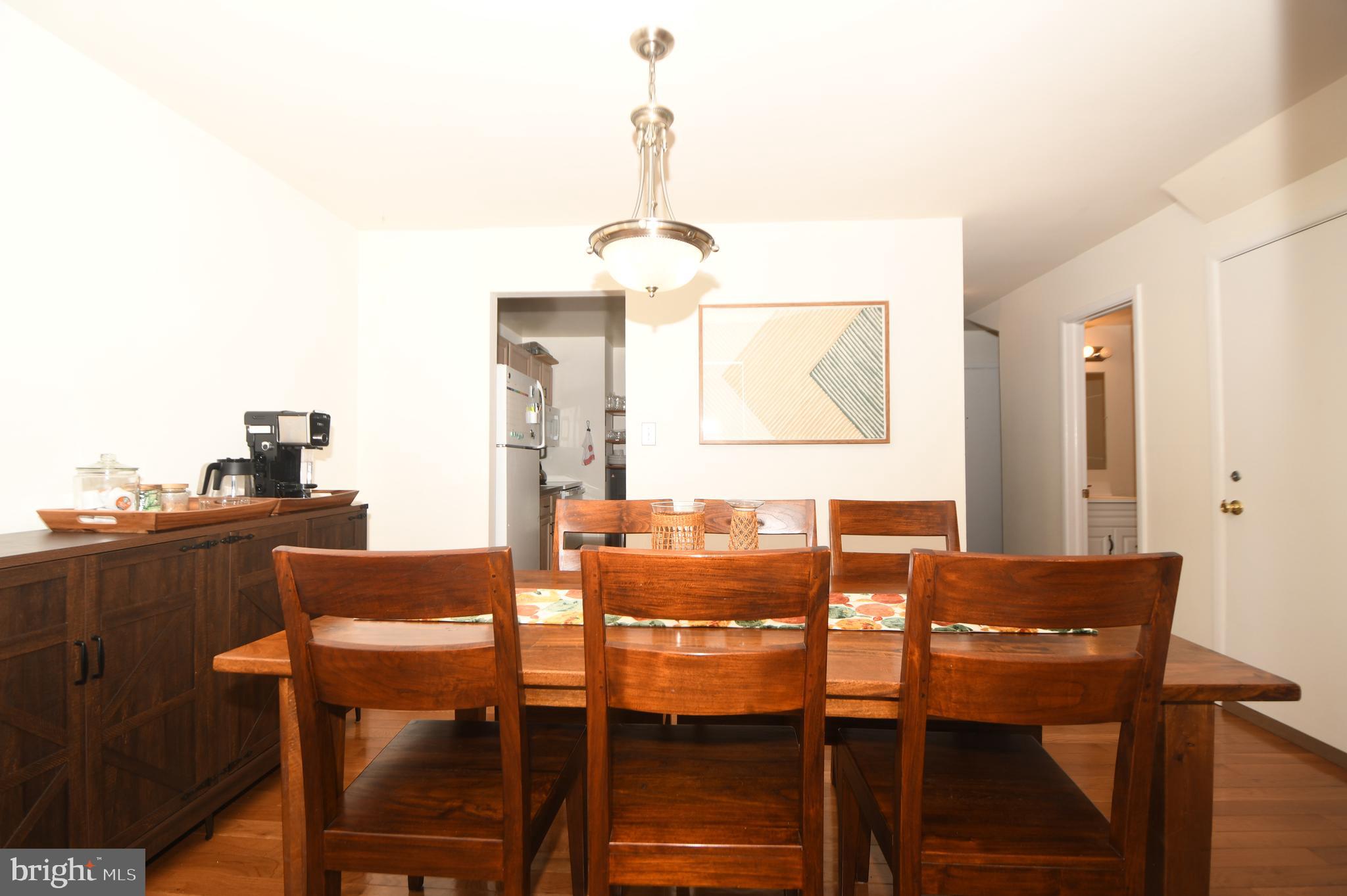 REDLAND STATION TH - Residential Lease