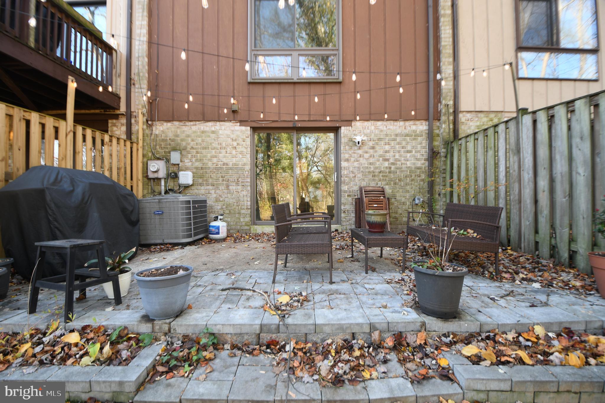 REDLAND STATION TH - Residential Lease