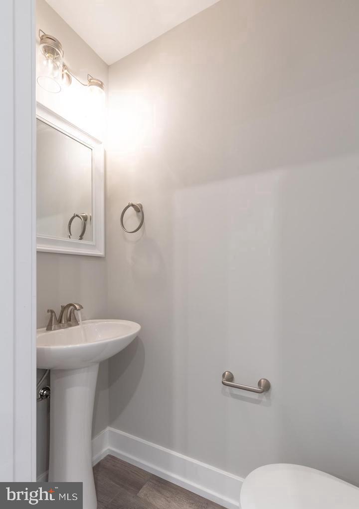 WEST KENSINGTON - Residential Lease