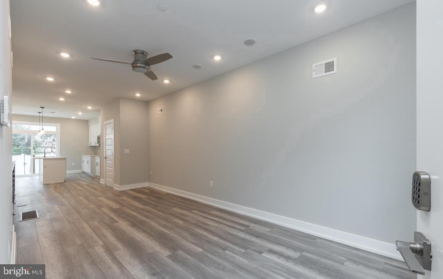 WEST KENSINGTON - Residential Lease