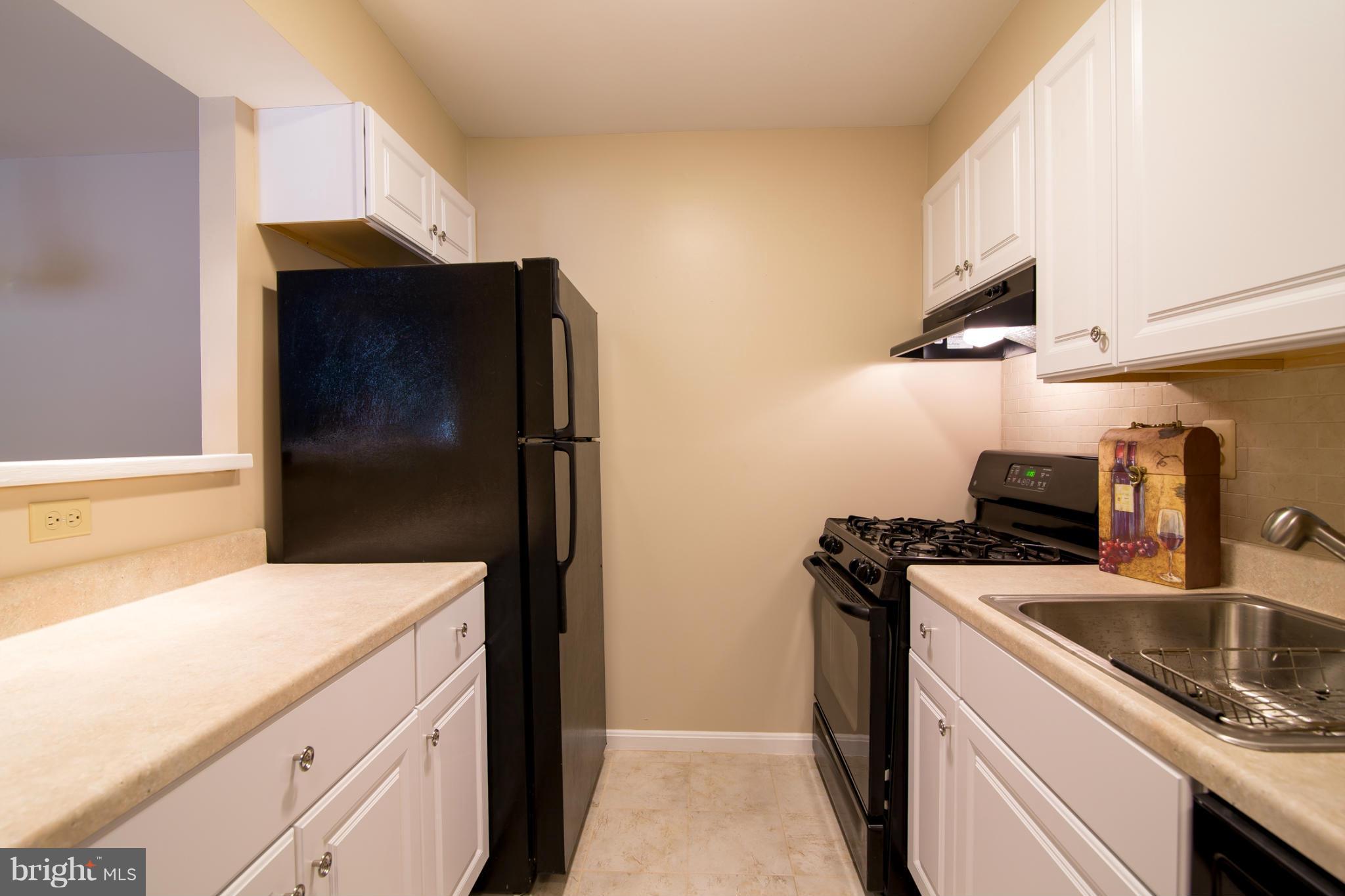 BURKE COVE - Residential