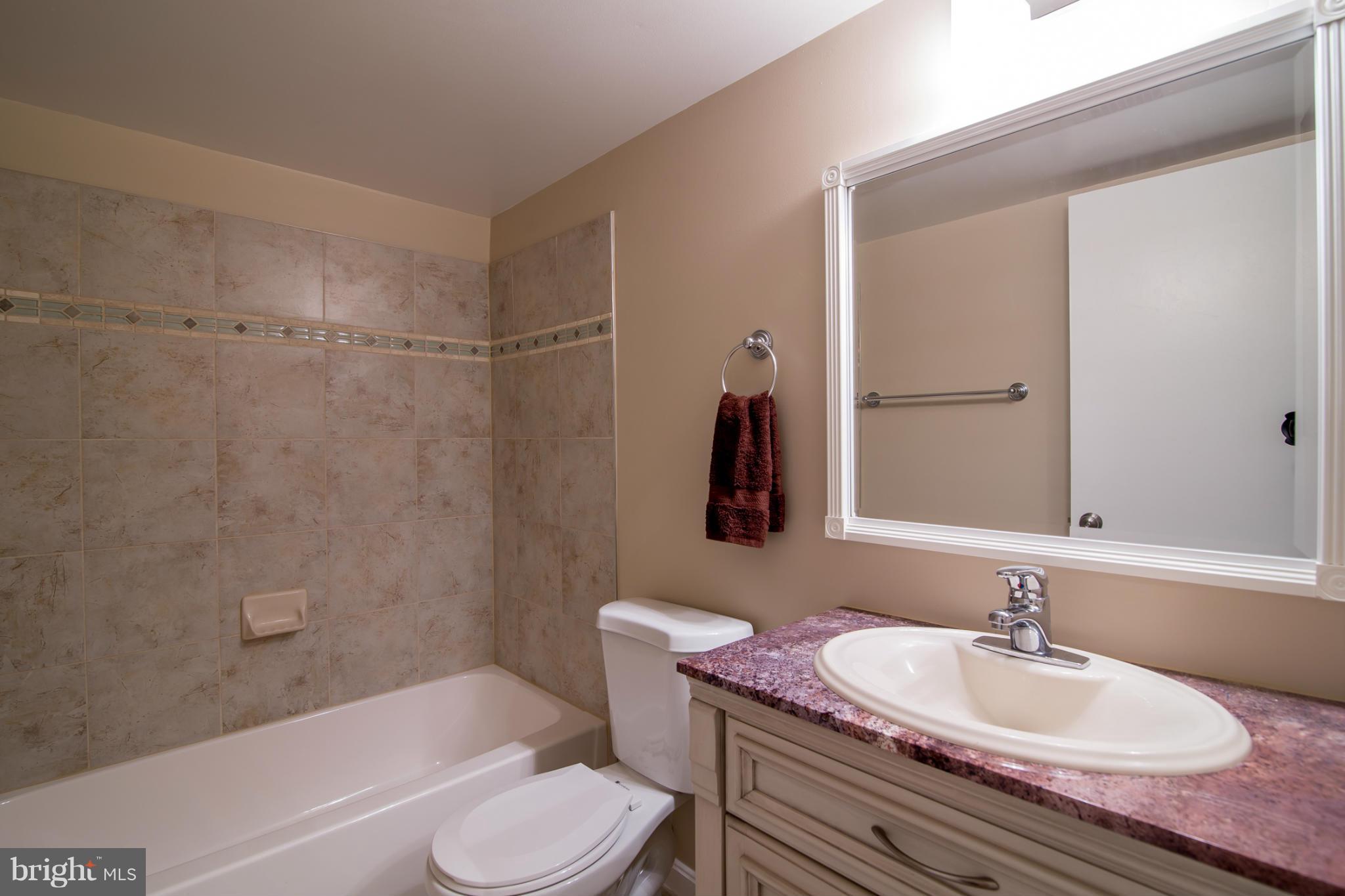 BURKE COVE - Residential