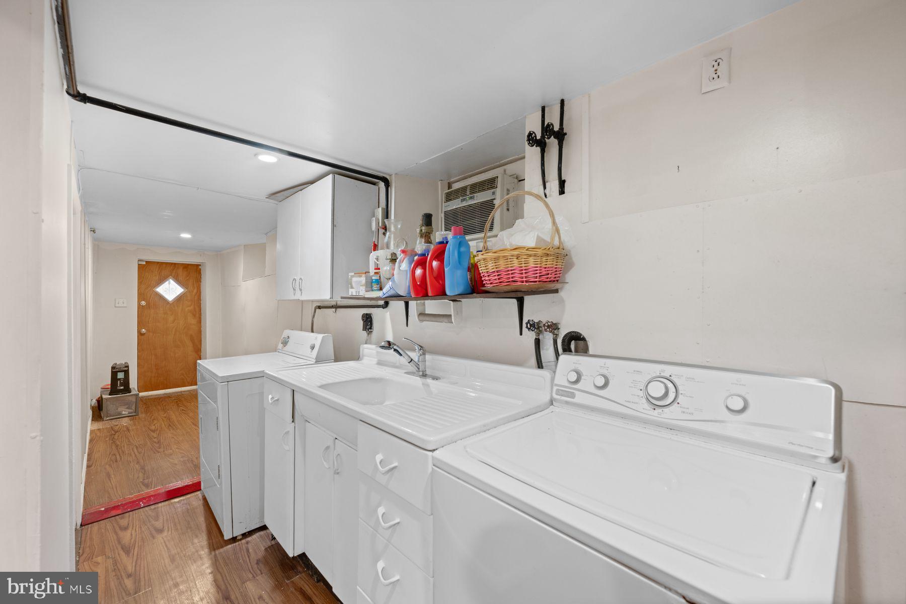 COBBS CREEK - Residential