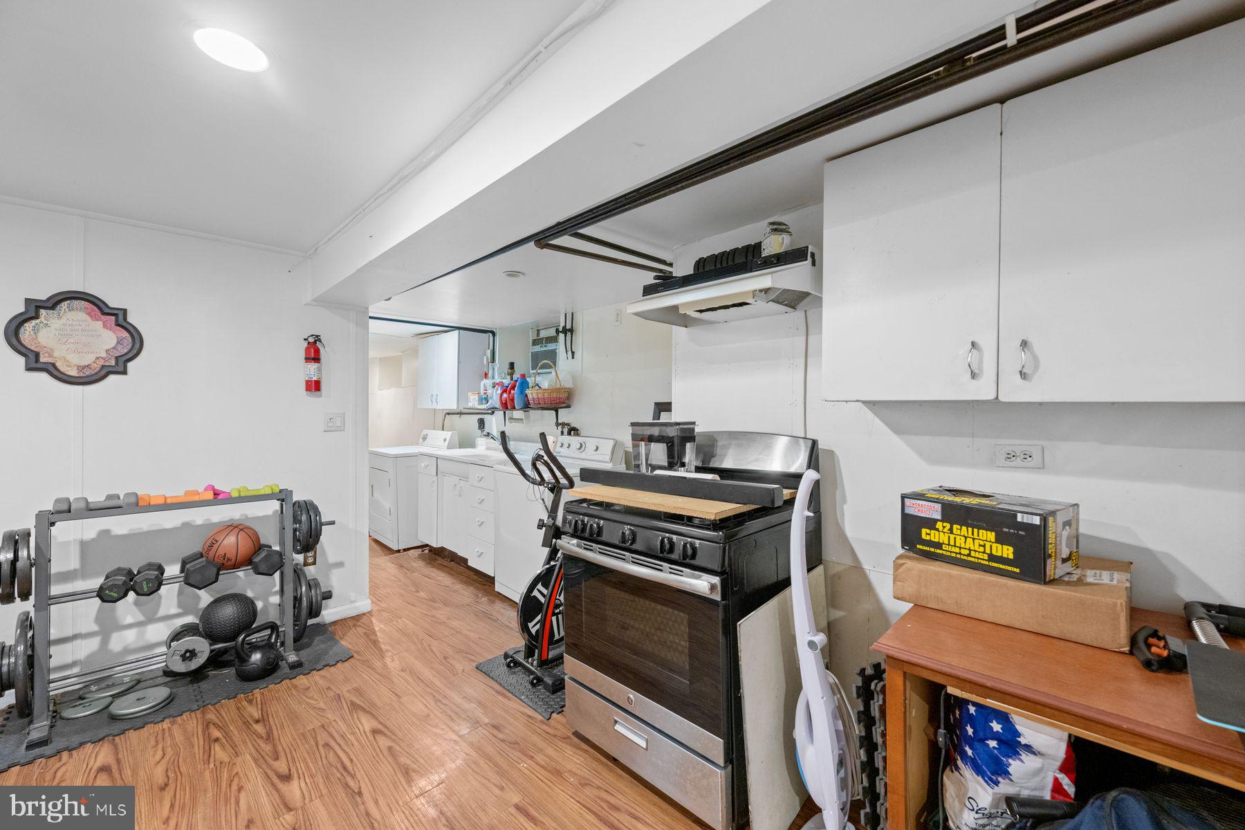 COBBS CREEK - Residential