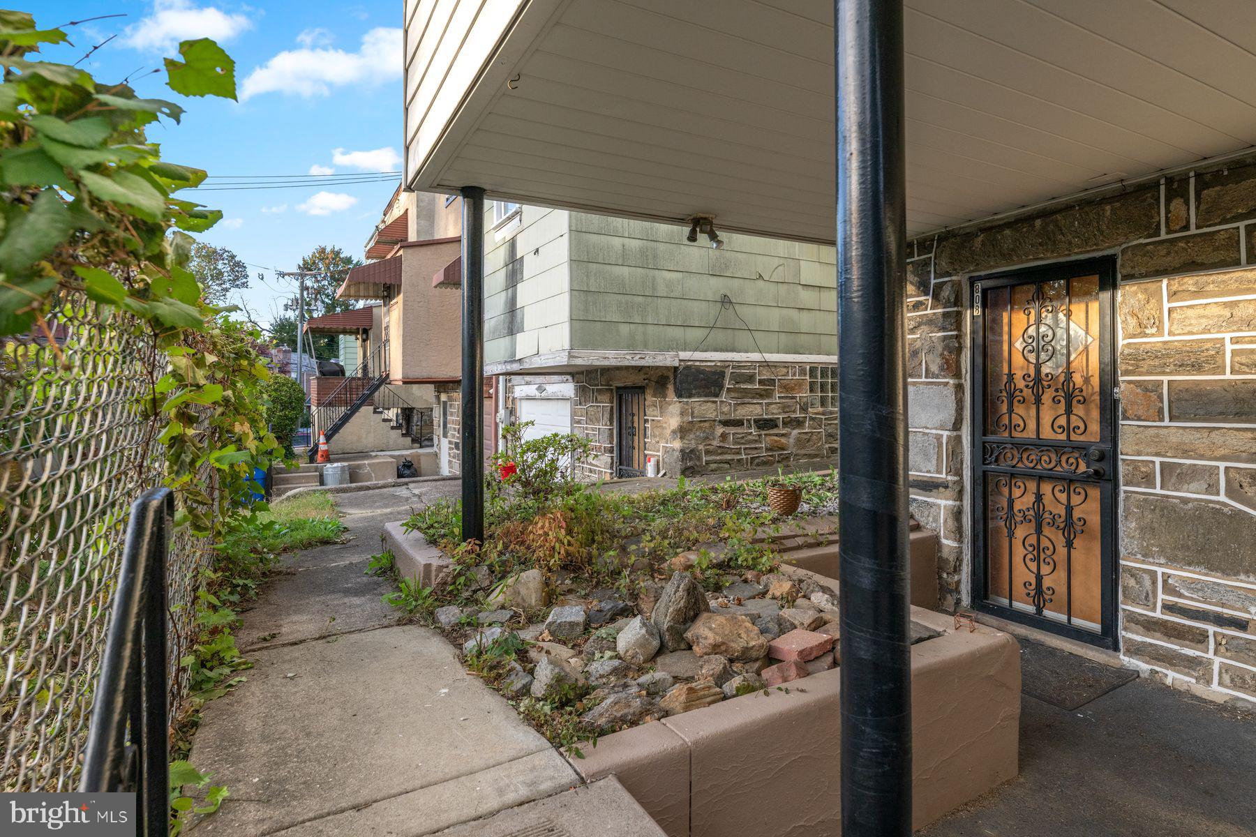 COBBS CREEK - Residential