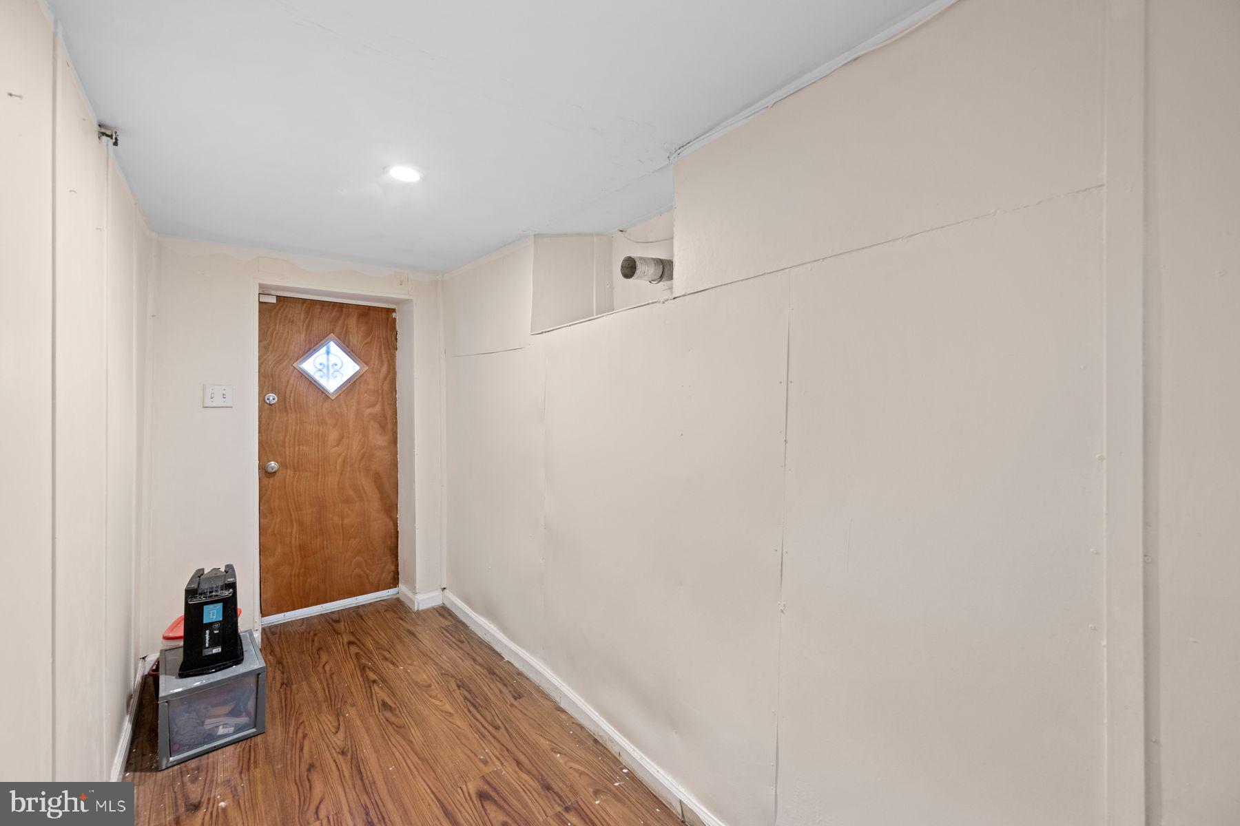 COBBS CREEK - Residential