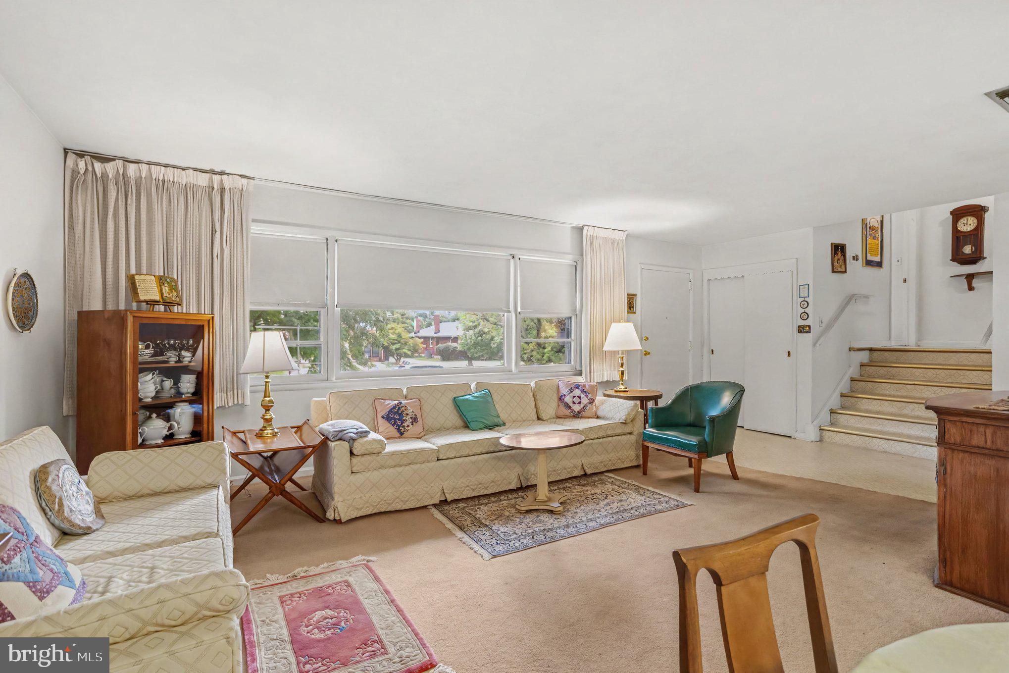 6608 CHELWOOD ROAD