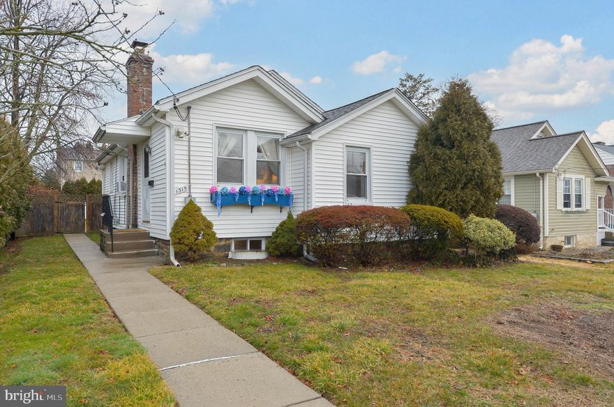 Charming 3 bedroom 1 1/2 bath, with a finishable walk-up attic and a partially finished basement. Add to that a wonderful fenced-in yard with a cement patio and a 4+ car driveway with a 2-car detached garage. All this is within walking distance of the Haverford YMCA and the shopping and restaurants on Eagle Road, as well as the shopping center on West Chester Pike at Eagle, and my favorite, Starbucks for your caffeine needs.