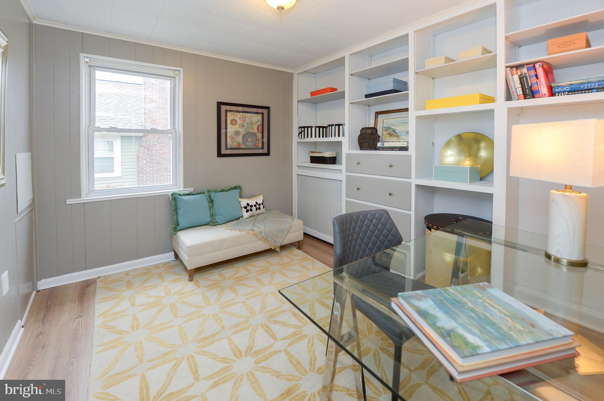 LYNNWOOD - Residential