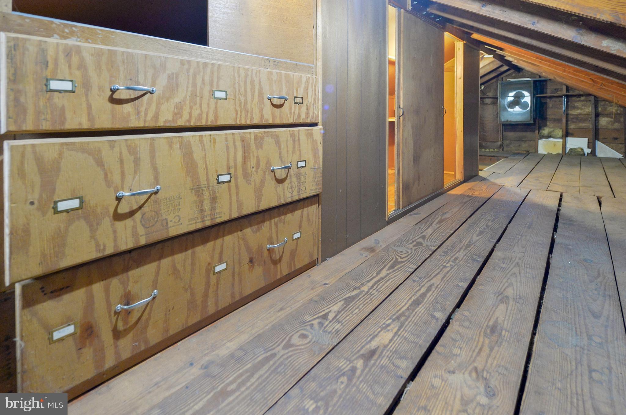 LYNNWOOD - Residential