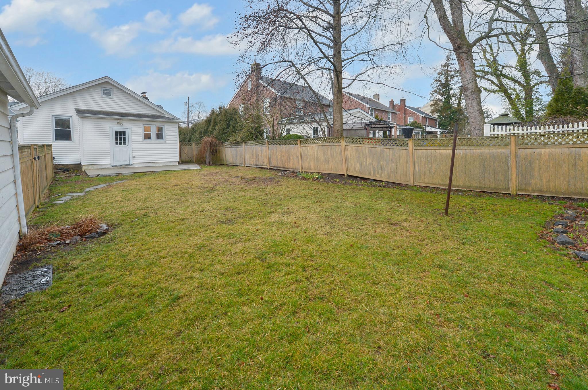 LYNNWOOD - Residential