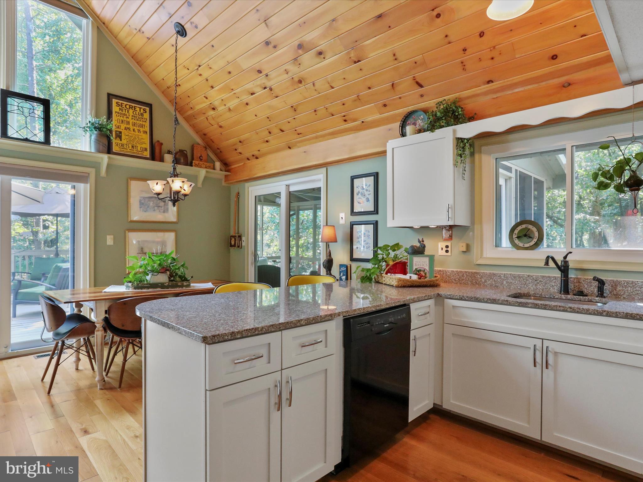 THE WOODS - Residential