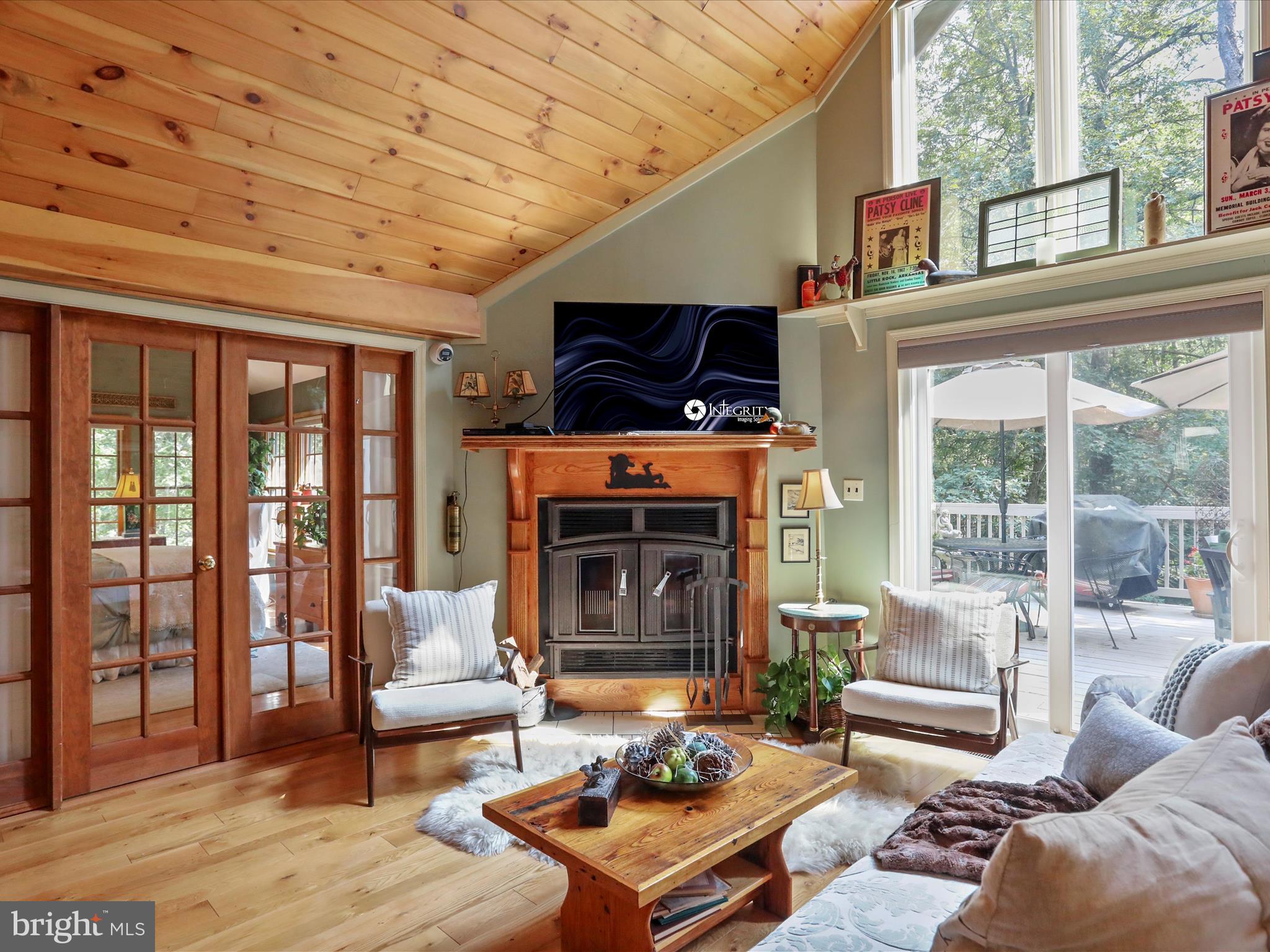 THE WOODS - Residential