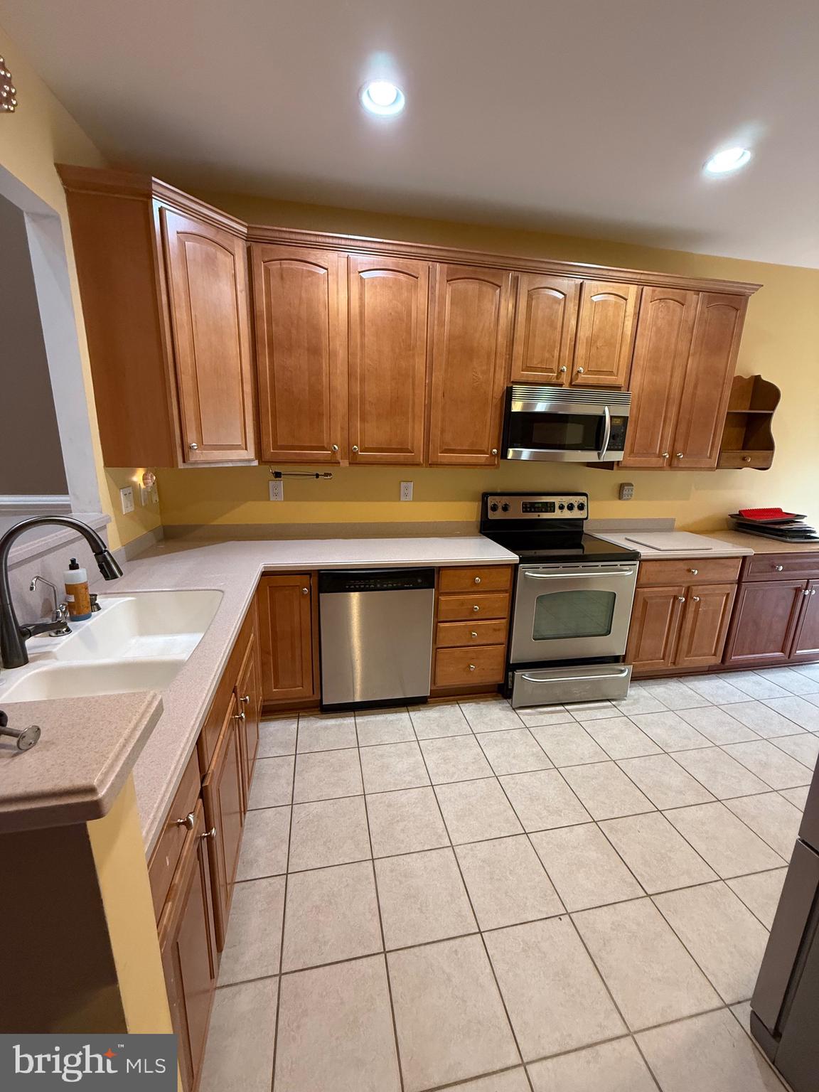 BLUESTONE CREEK - Residential