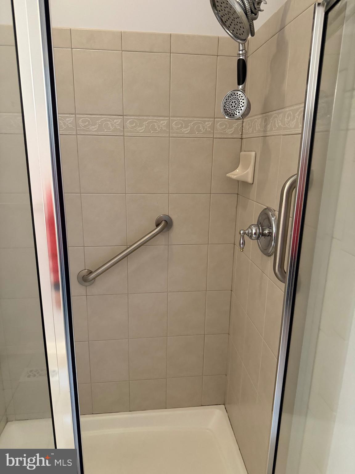 BLUESTONE CREEK - Residential