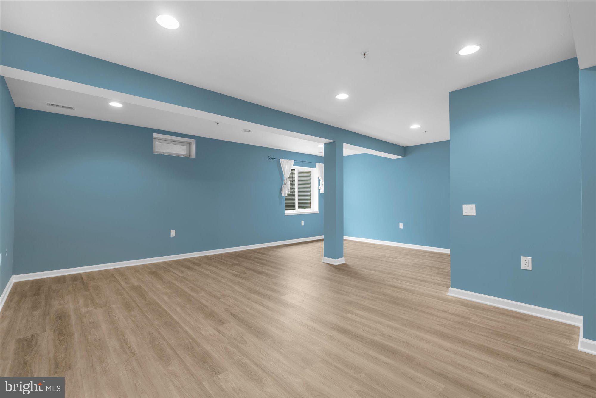 BLUESTONE CREEK - Residential