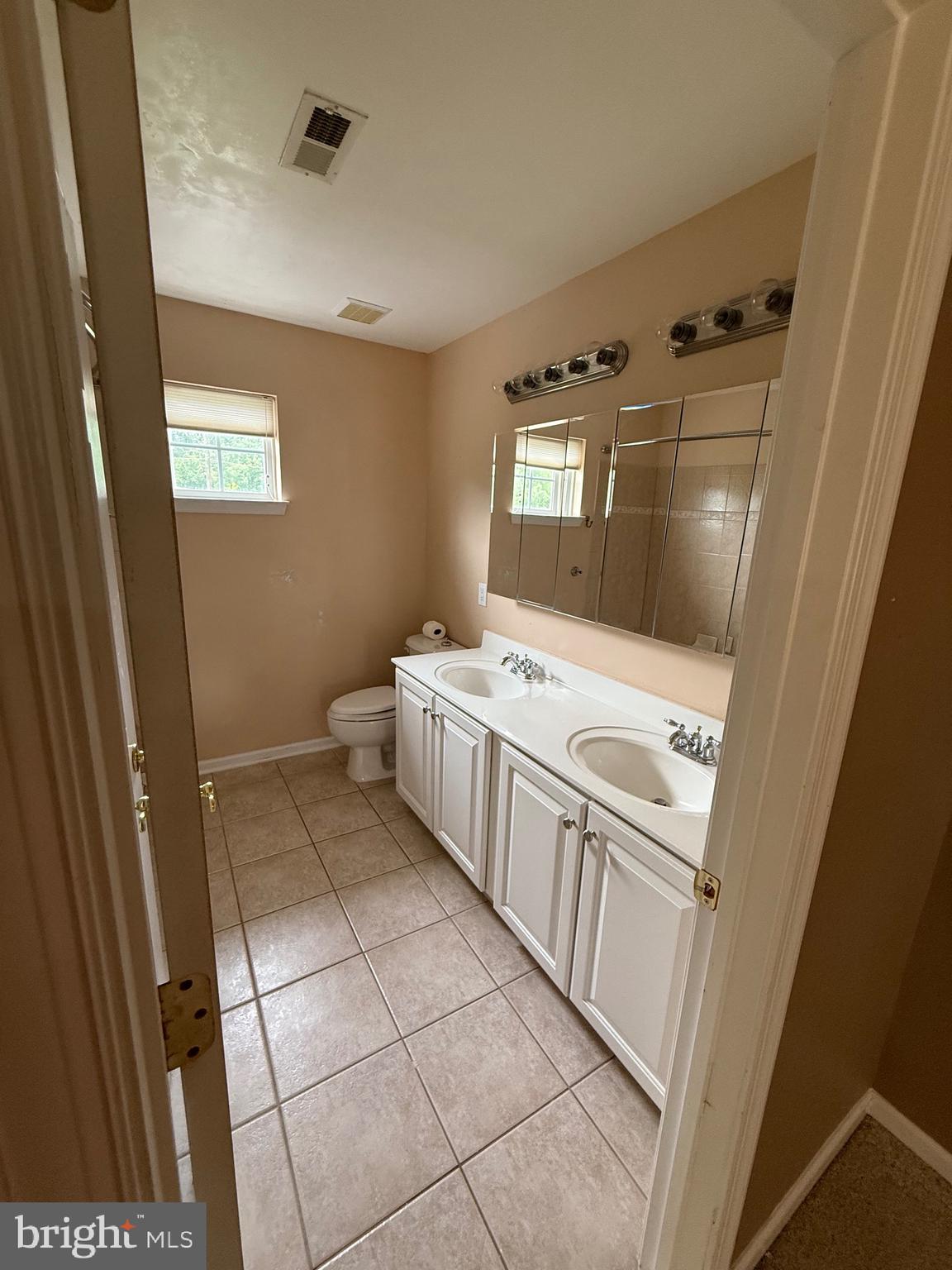 BLUESTONE CREEK - Residential