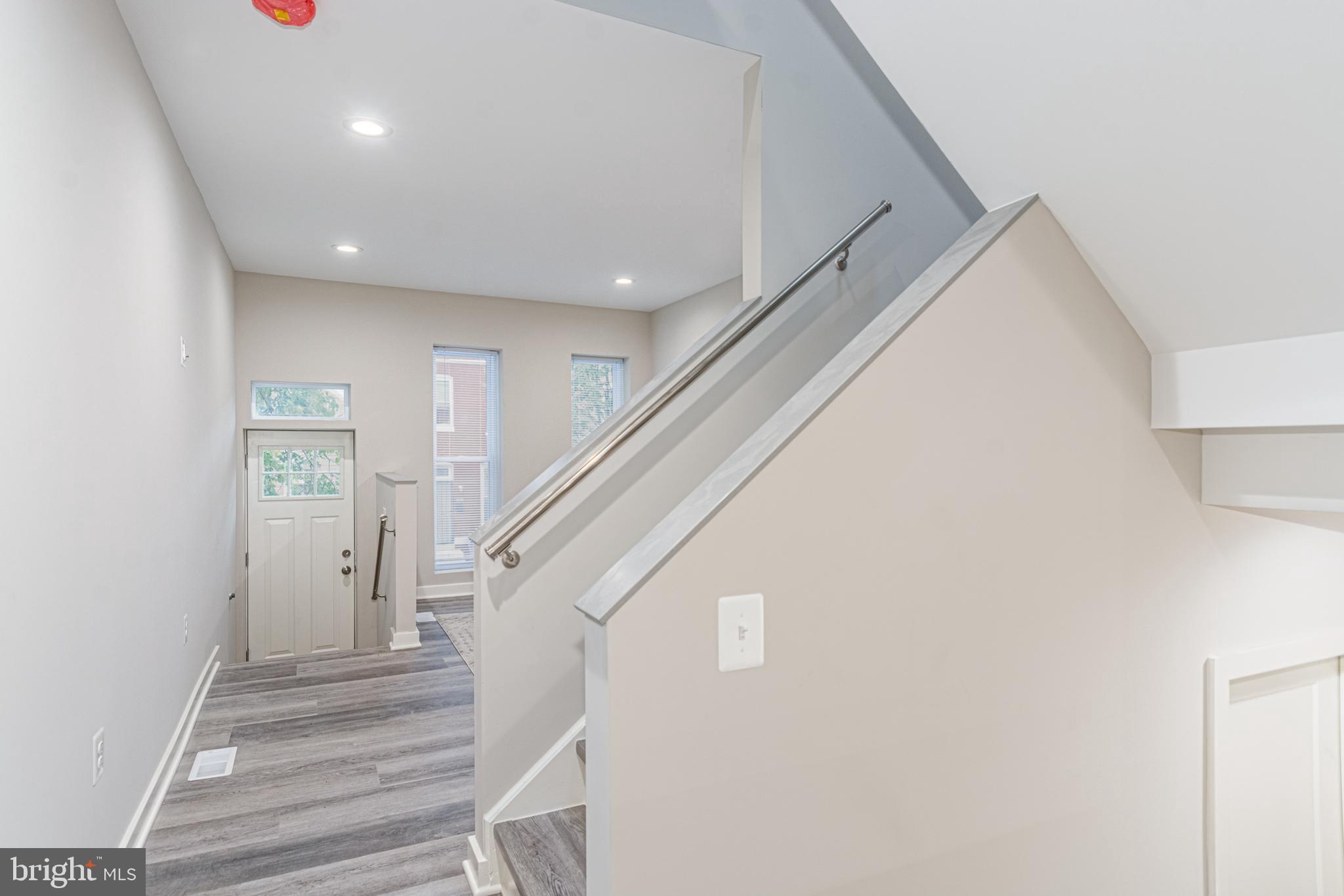 HARWOOD - Residential