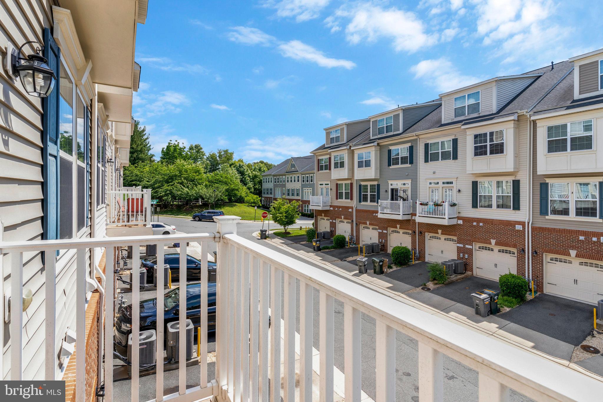 DANE RIDGE CONDO - Residential