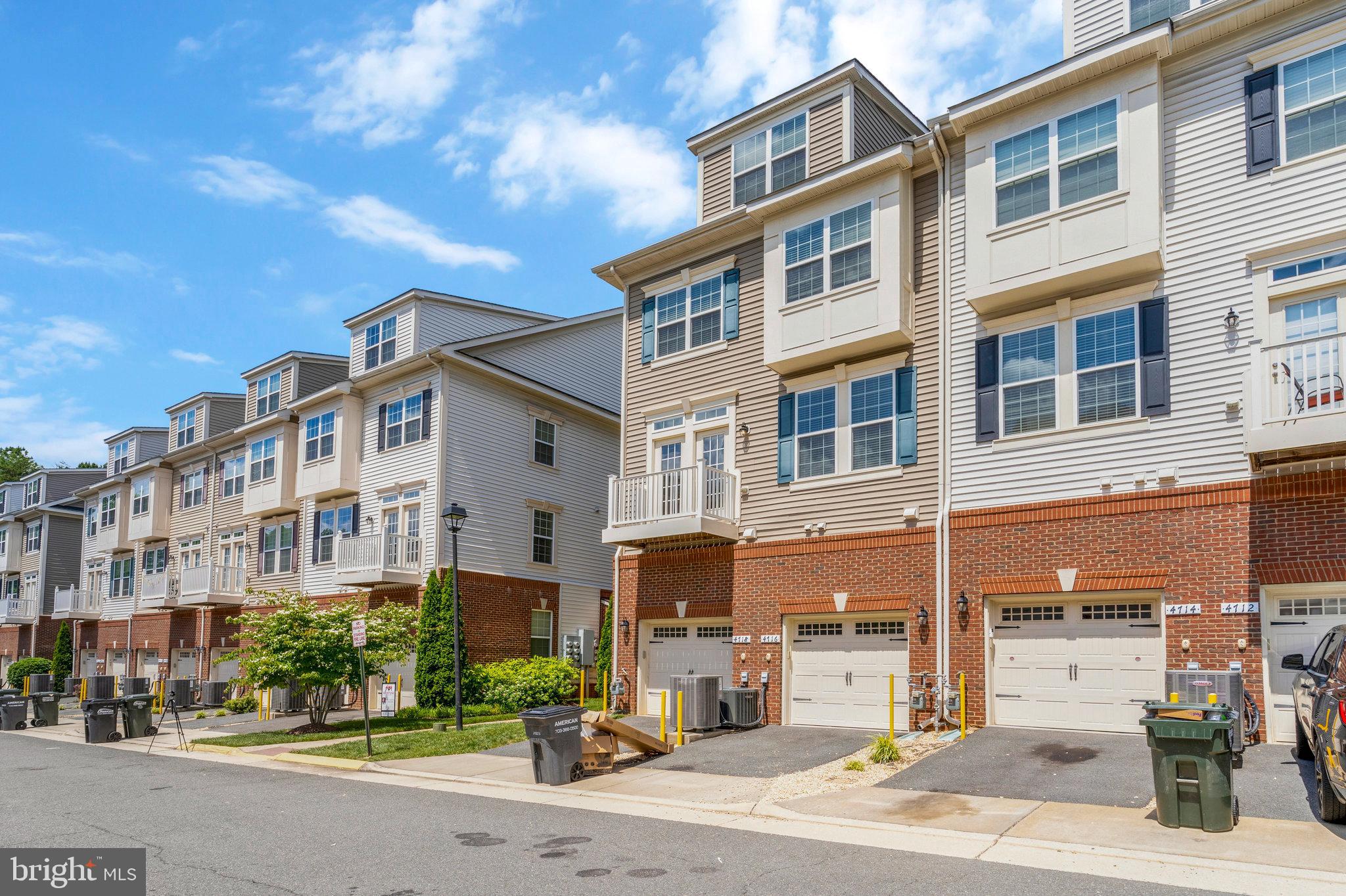 DANE RIDGE CONDO - Residential