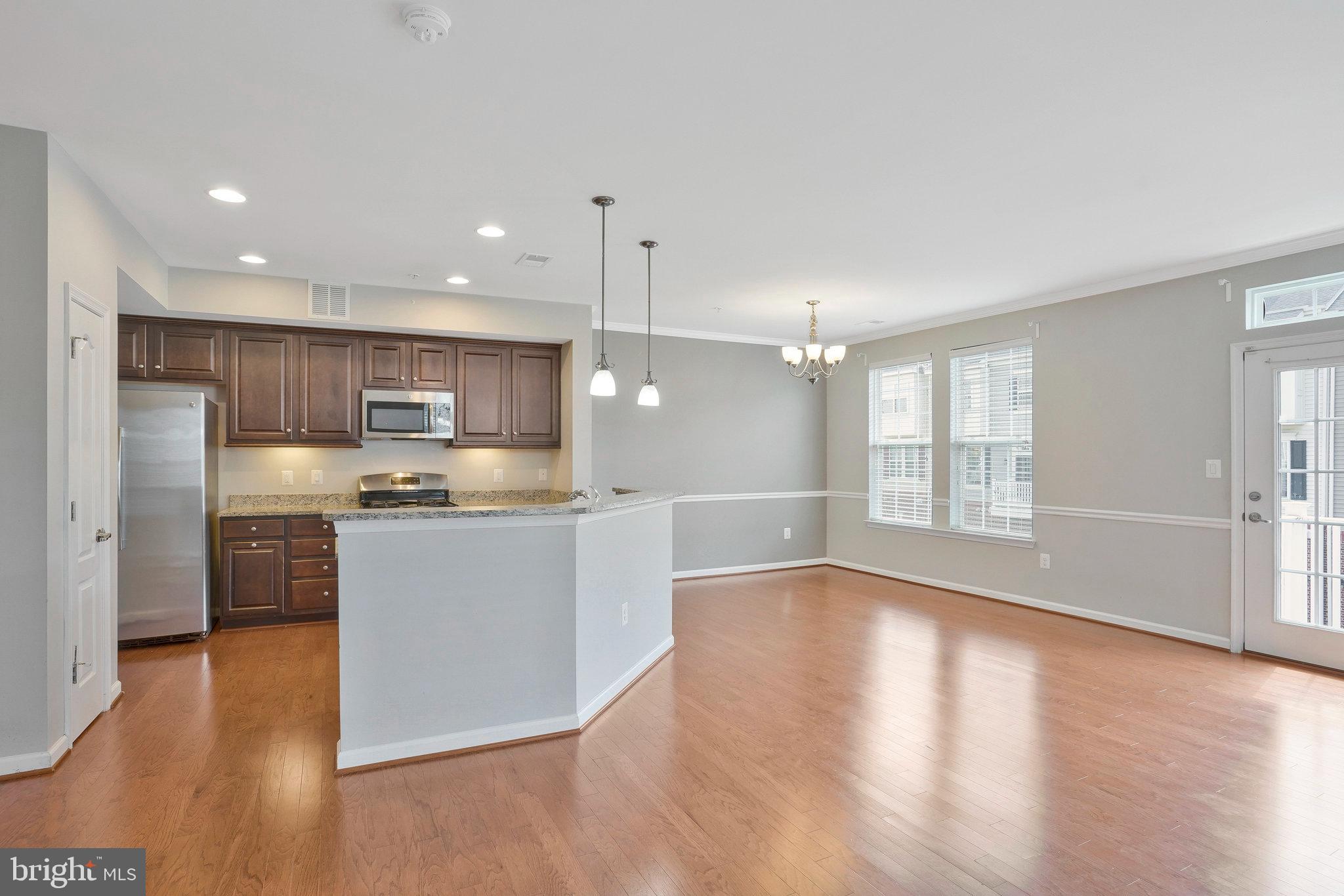 DANE RIDGE CONDO - Residential