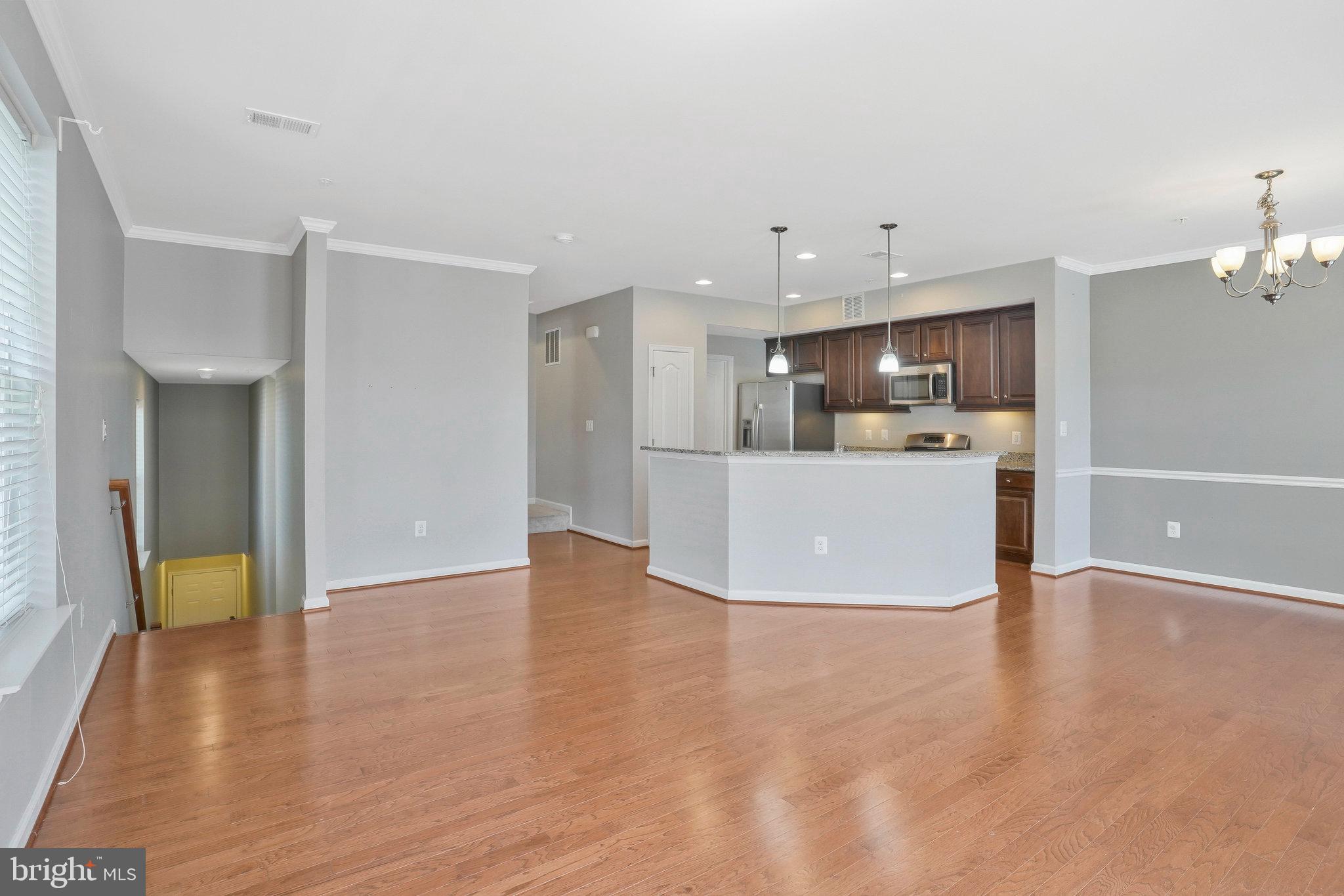 DANE RIDGE CONDO - Residential