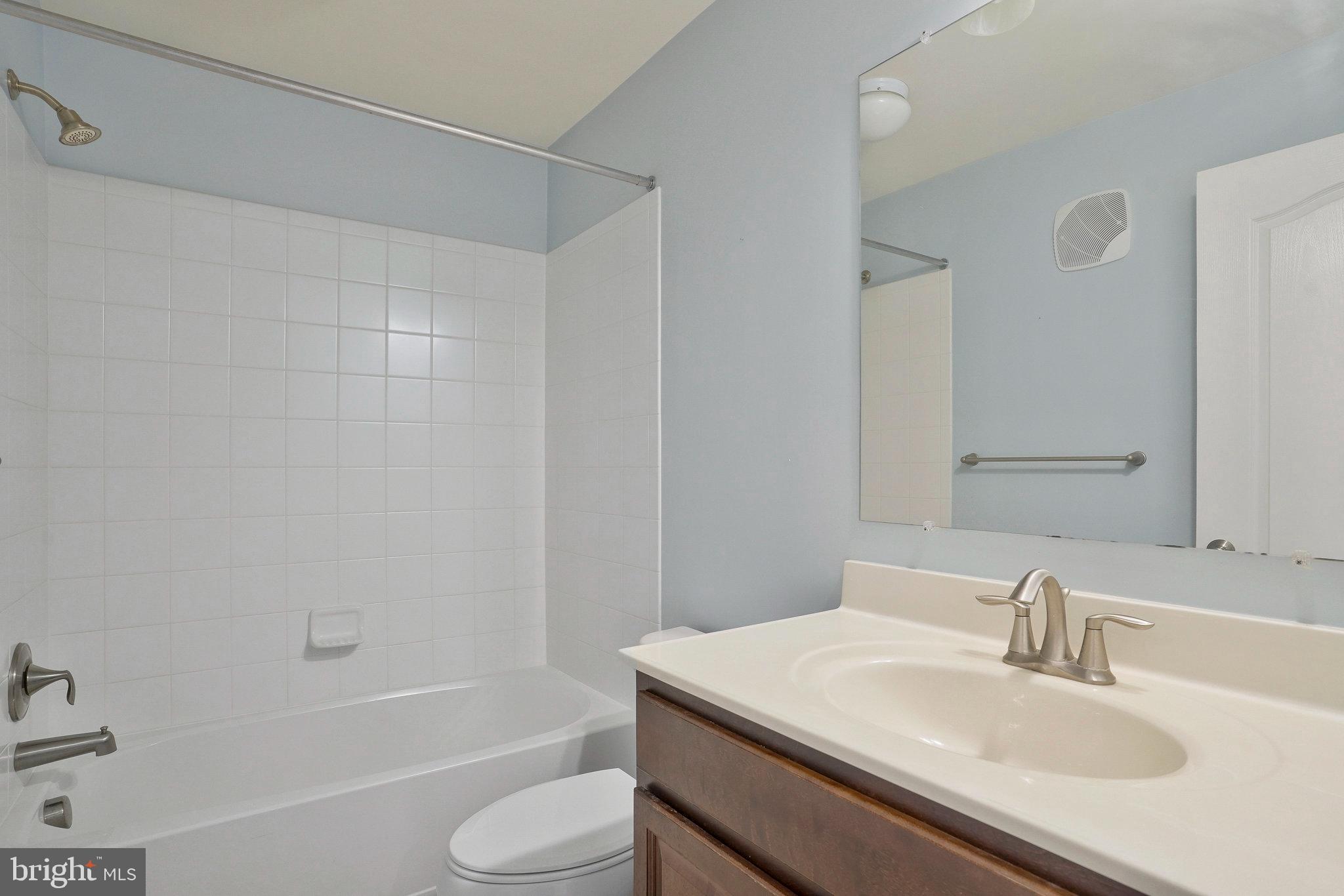 DANE RIDGE CONDO - Residential