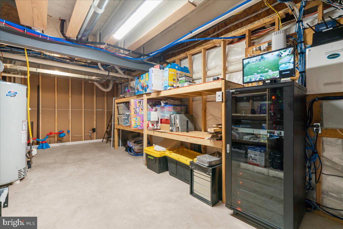 RIVERSIDE AT PROV - Residential