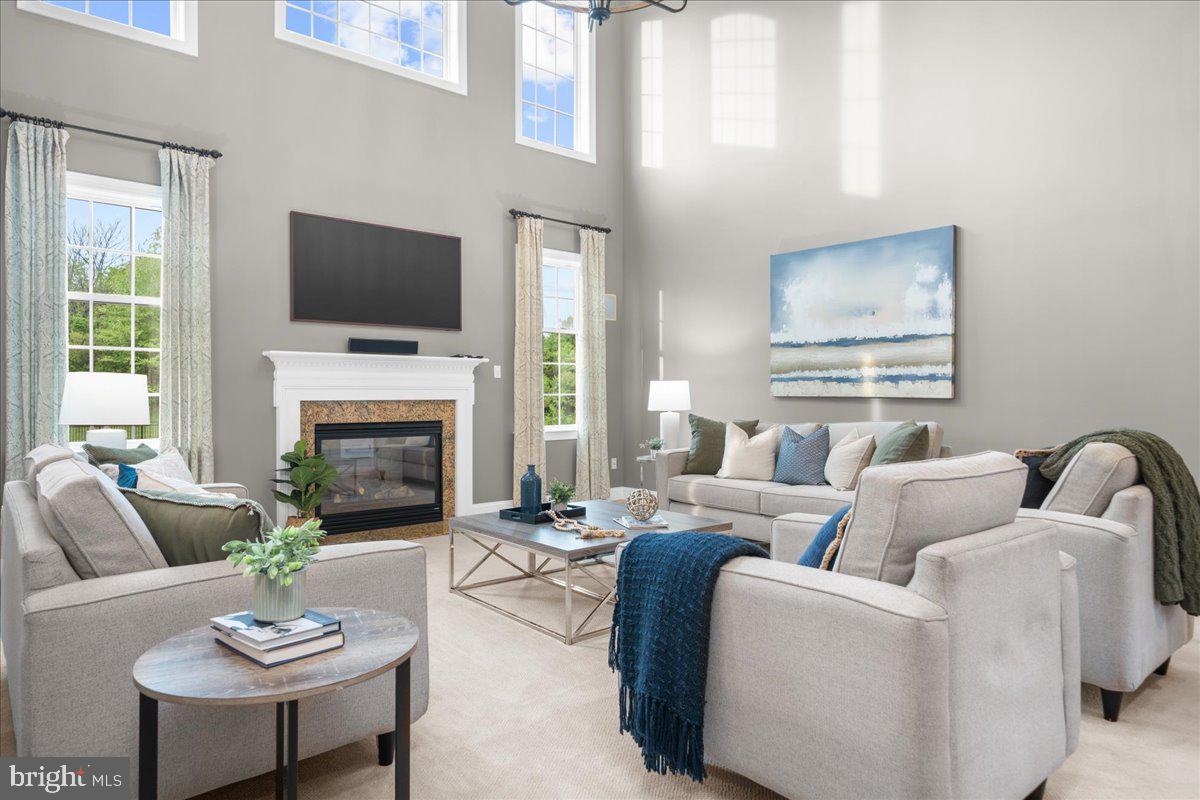 RIVERSIDE AT PROV - Residential