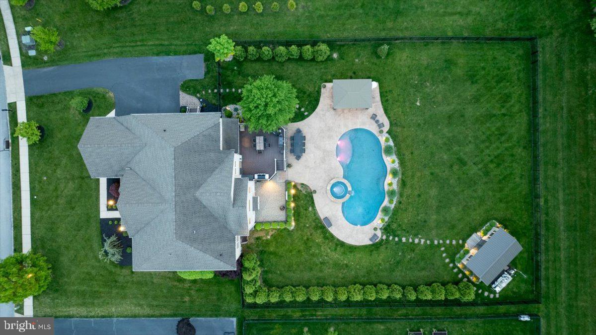 RIVERSIDE AT PROV - Residential