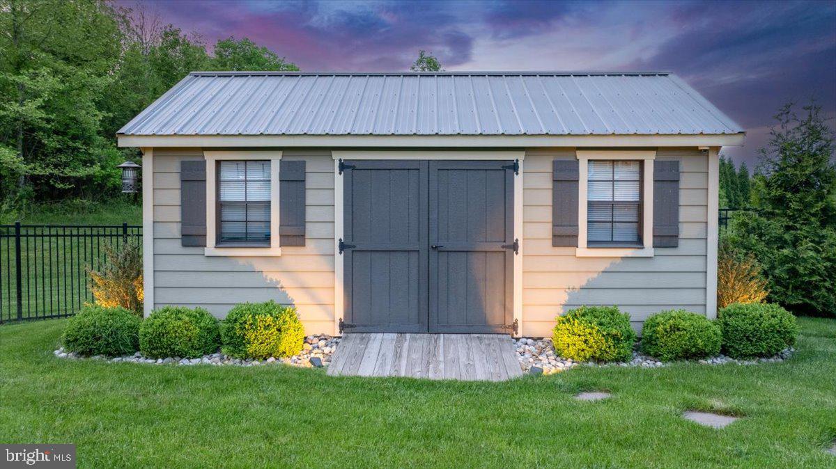 RIVERSIDE AT PROV - Residential