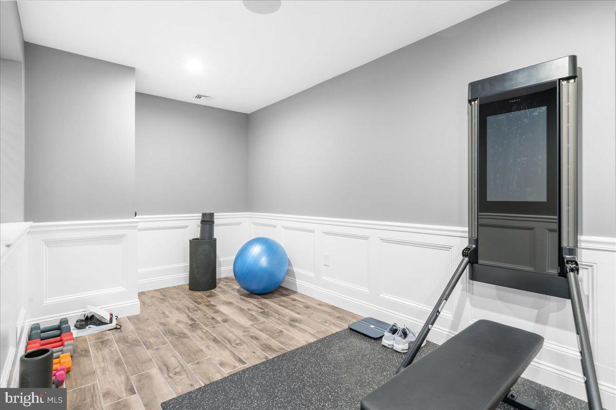 RIVERSIDE AT PROV - Residential