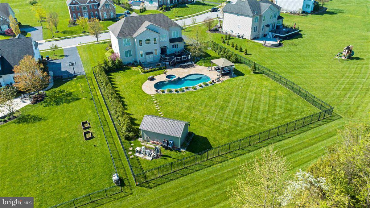 RIVERSIDE AT PROV - Residential