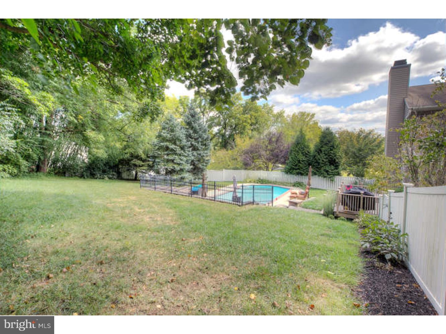 WHITFORD HILLS - Residential