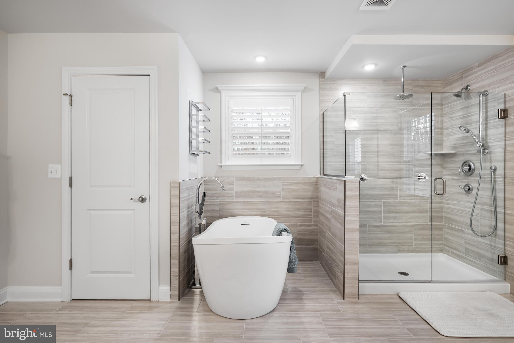 ROYAL OAKS - Residential