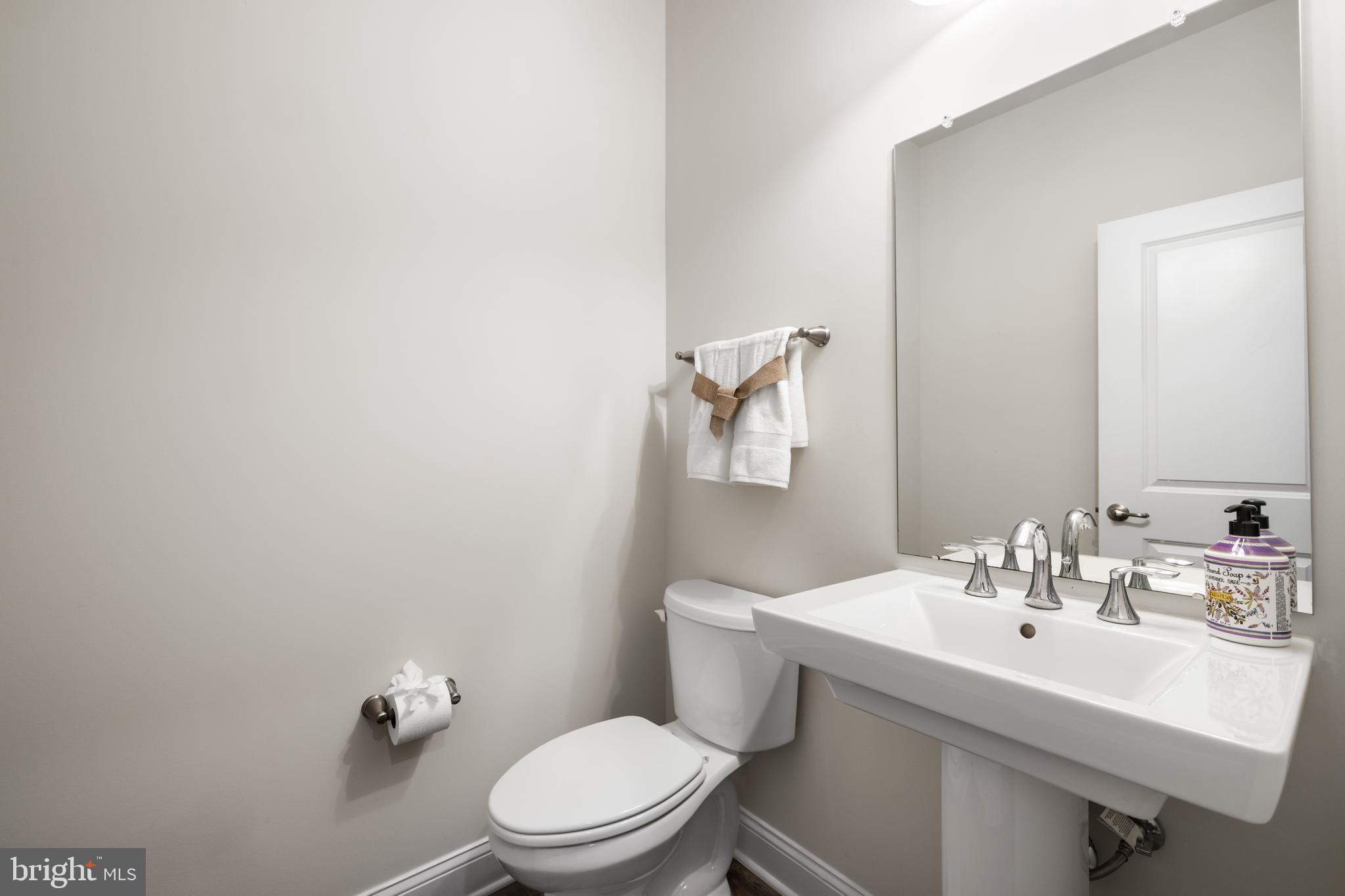 ROYAL OAKS - Residential