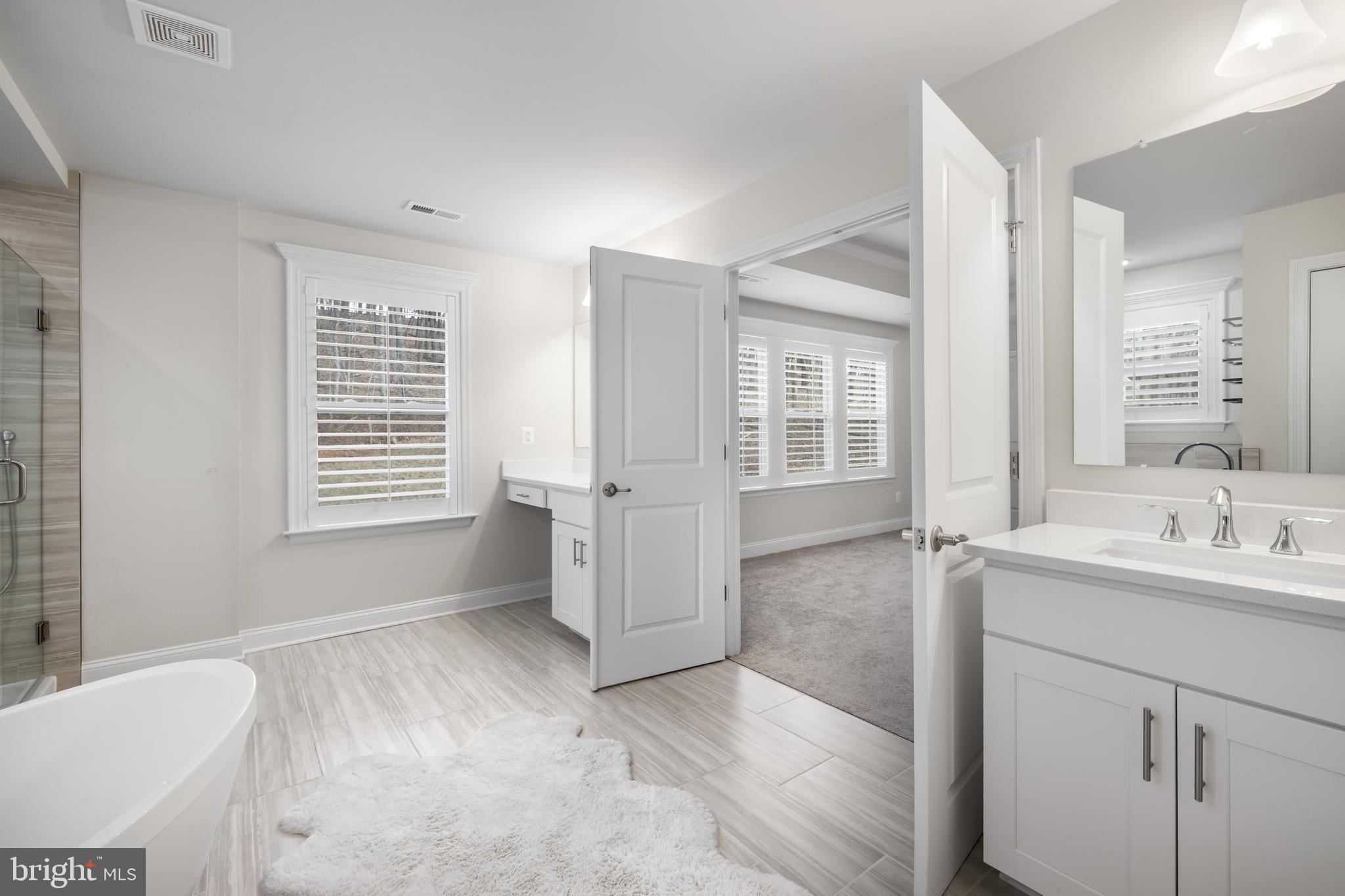 ROYAL OAKS - Residential