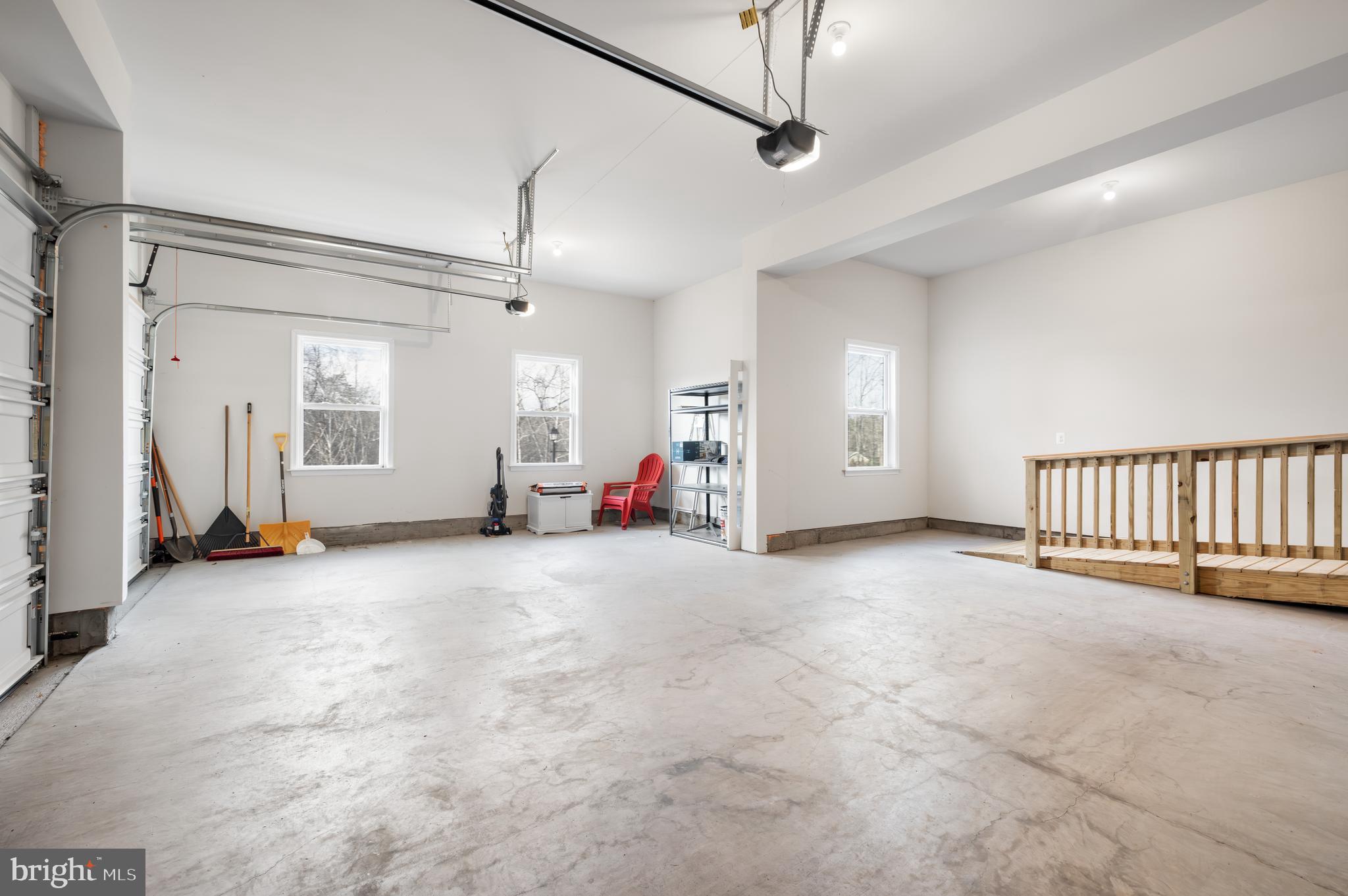 ROYAL OAKS - Residential