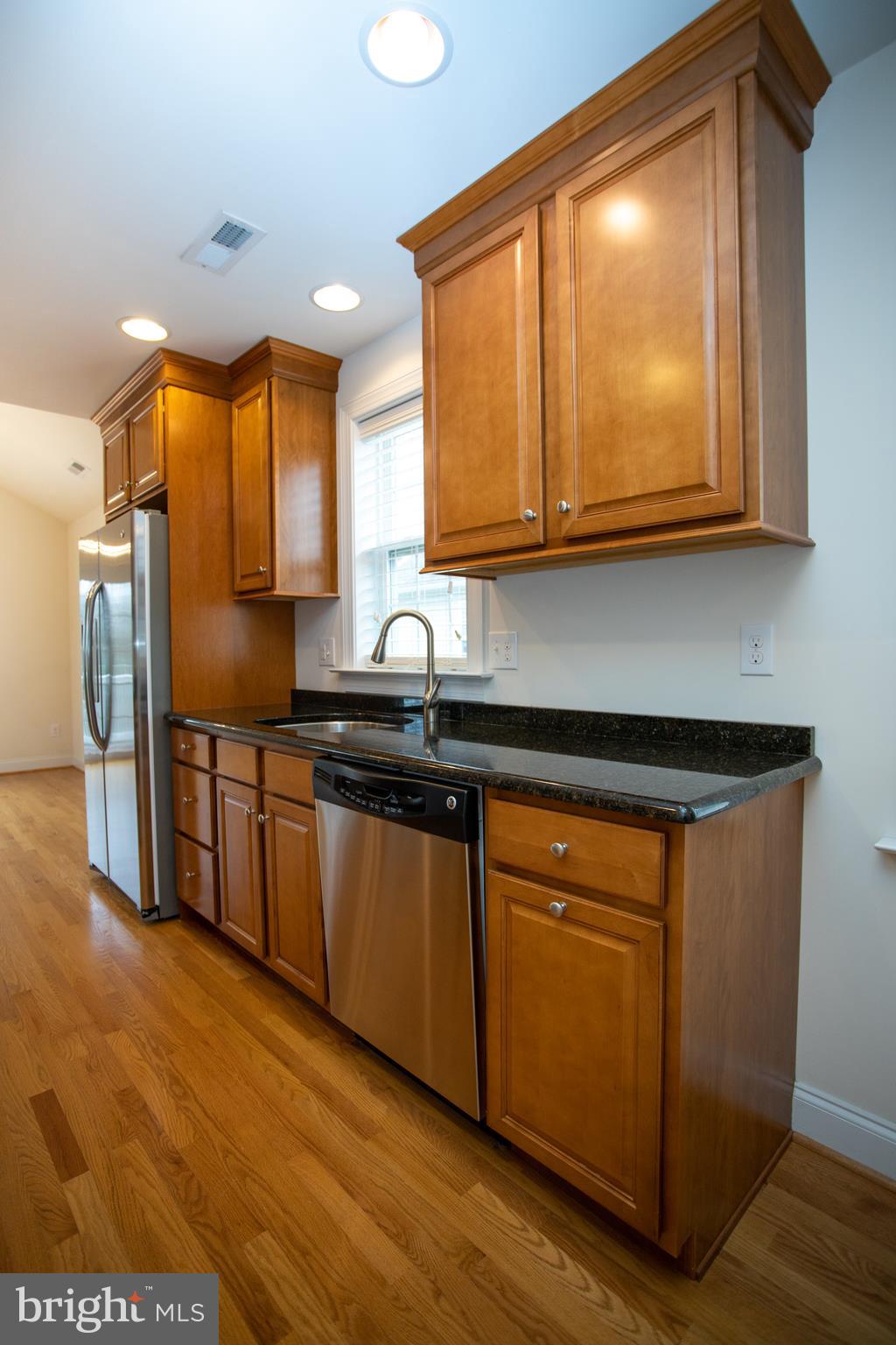 MEDIA - Residential Lease