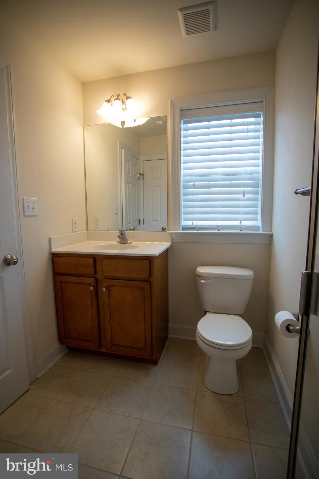 MEDIA - Residential Lease