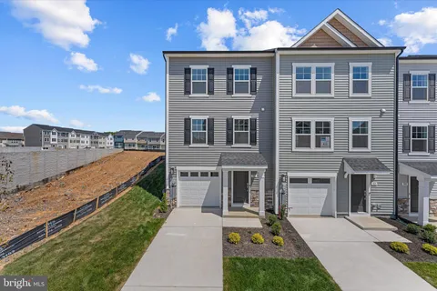MLS: WVBE2051376