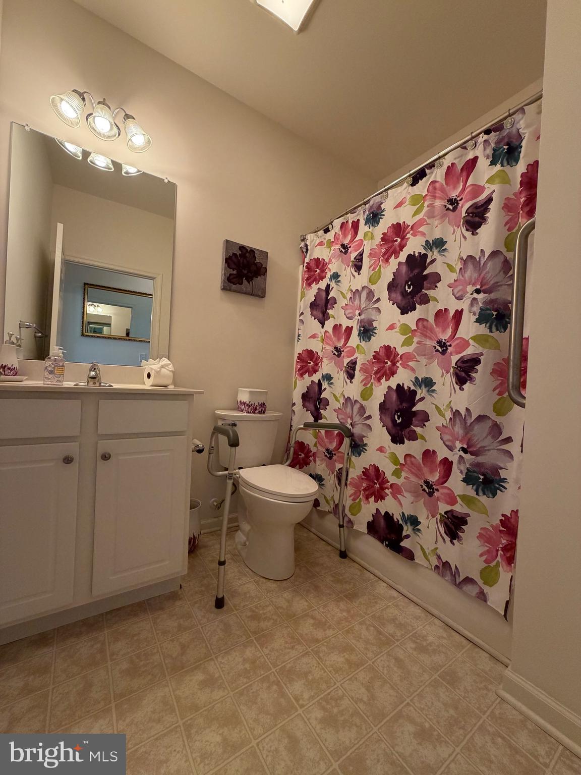 ARBOURS AT EAGLE POINT - Residential