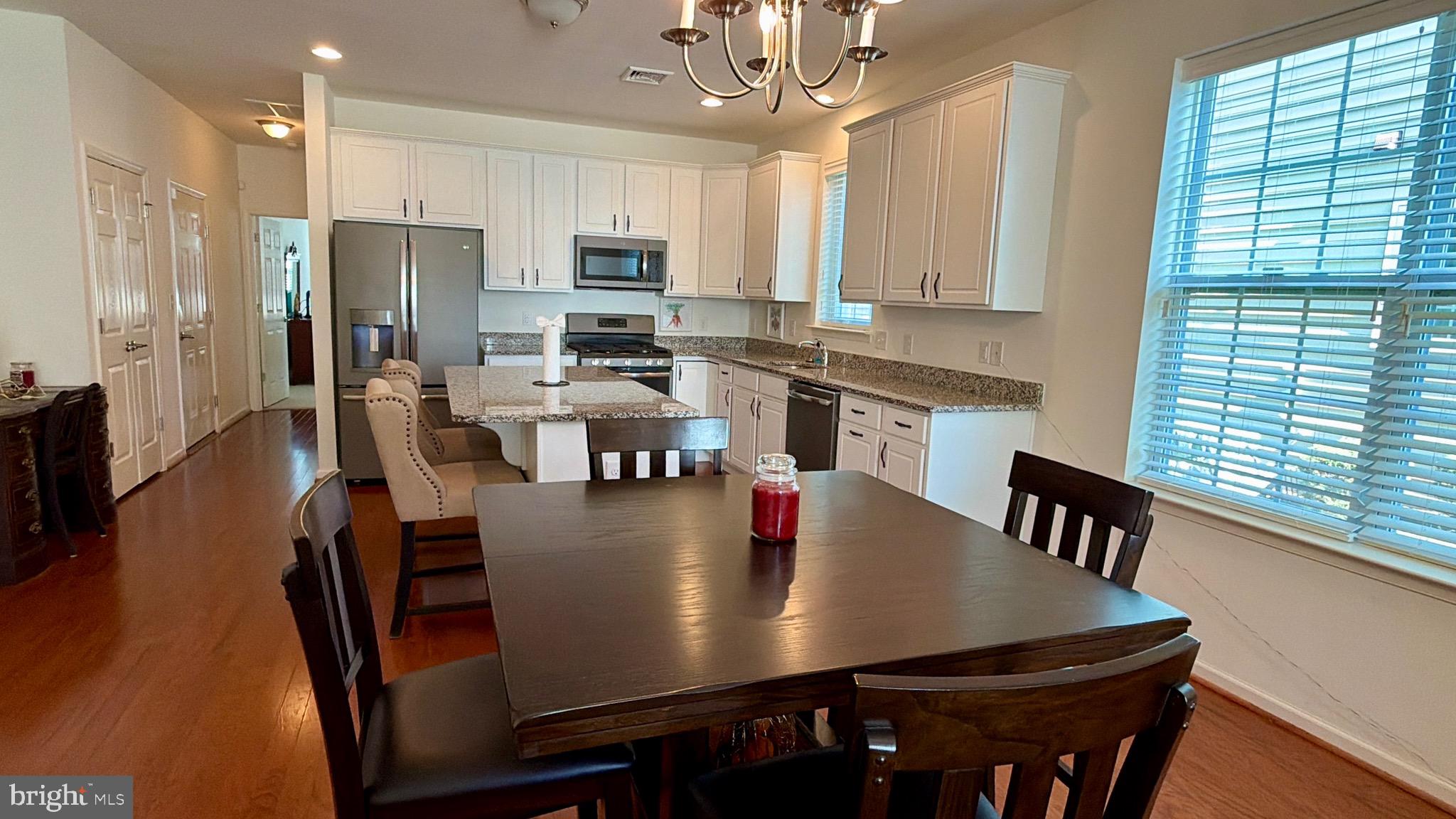 ARBOURS AT EAGLE POINT - Residential