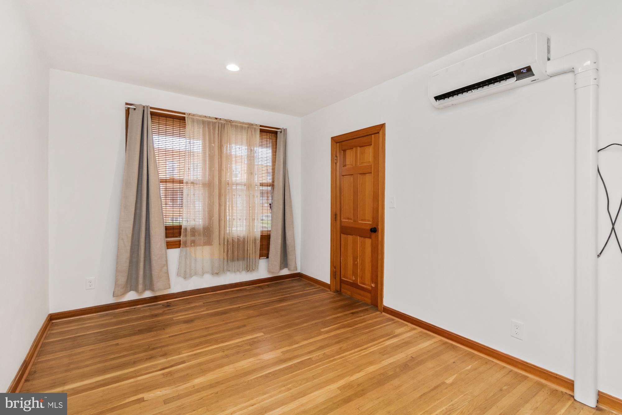 BAYVIEW - Residential Lease