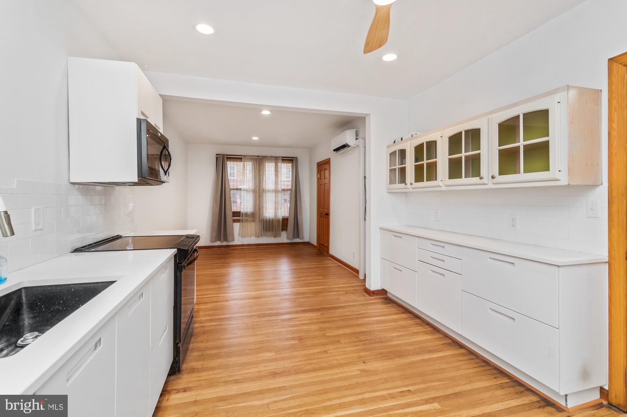 BAYVIEW - Residential Lease