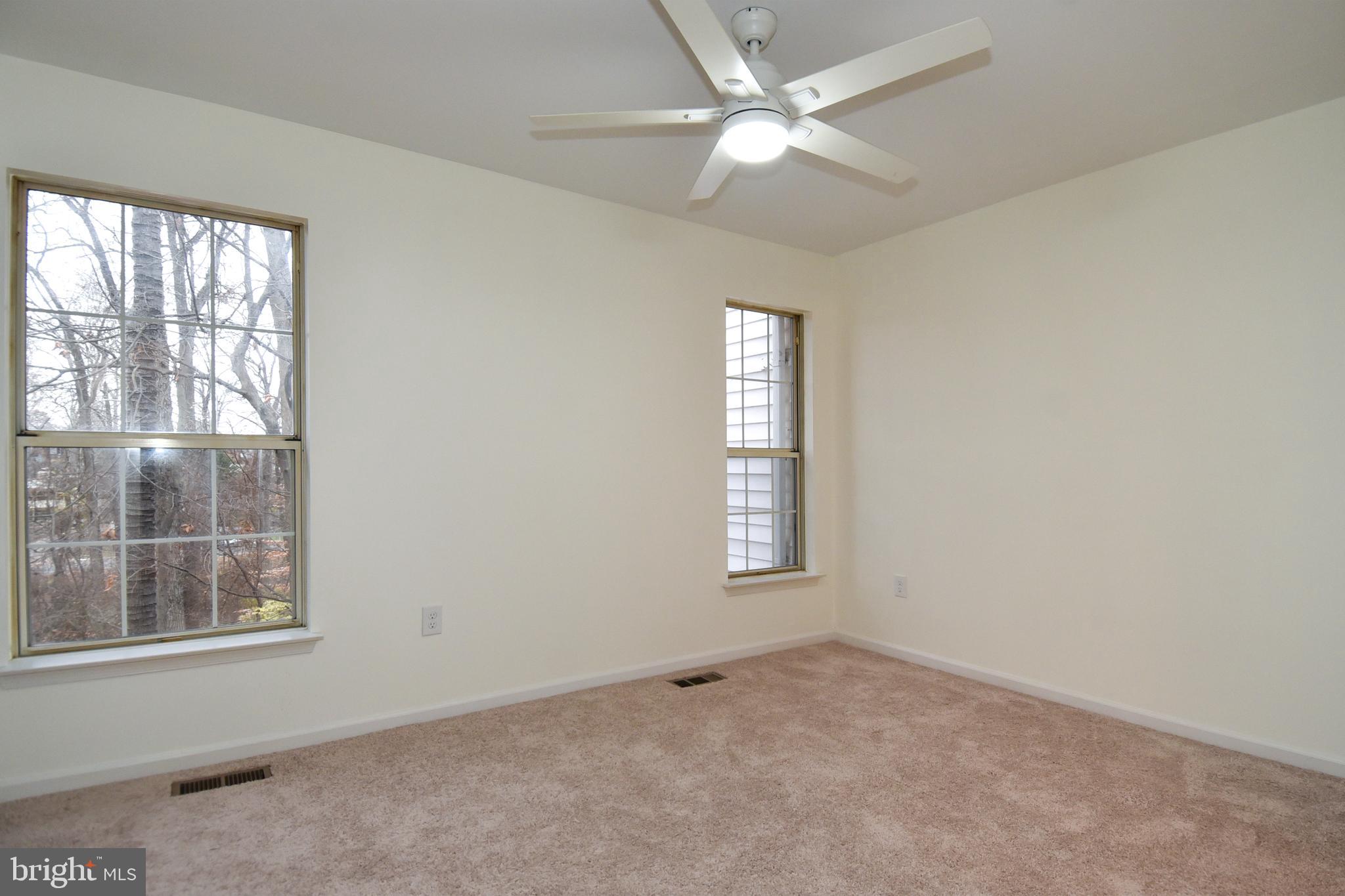 SADDLE RIDGE - Residential