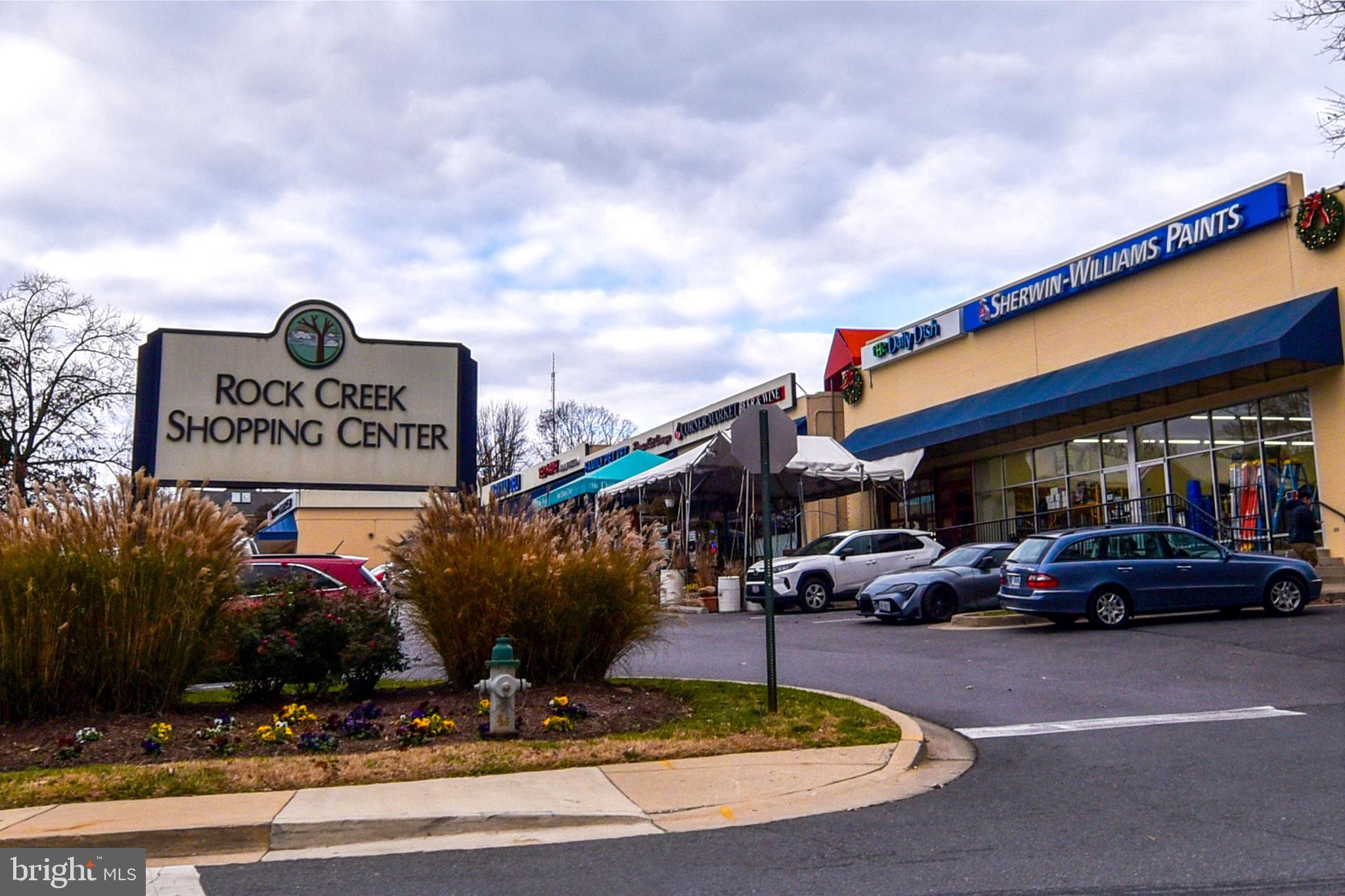 SADDLE RIDGE - Residential