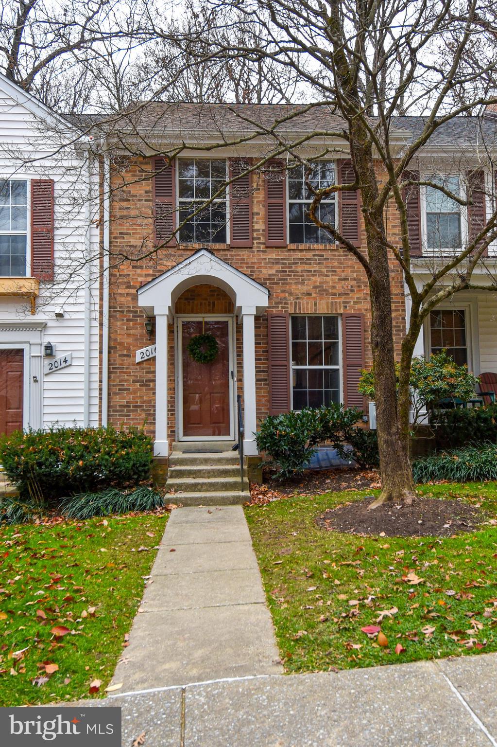 SADDLE RIDGE - Residential